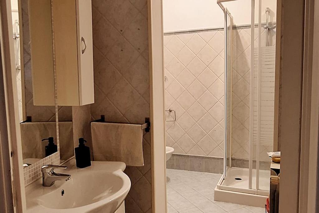 ליבורנו Appartamento Centro Citta Katalin House מראה חיצוני תמונה